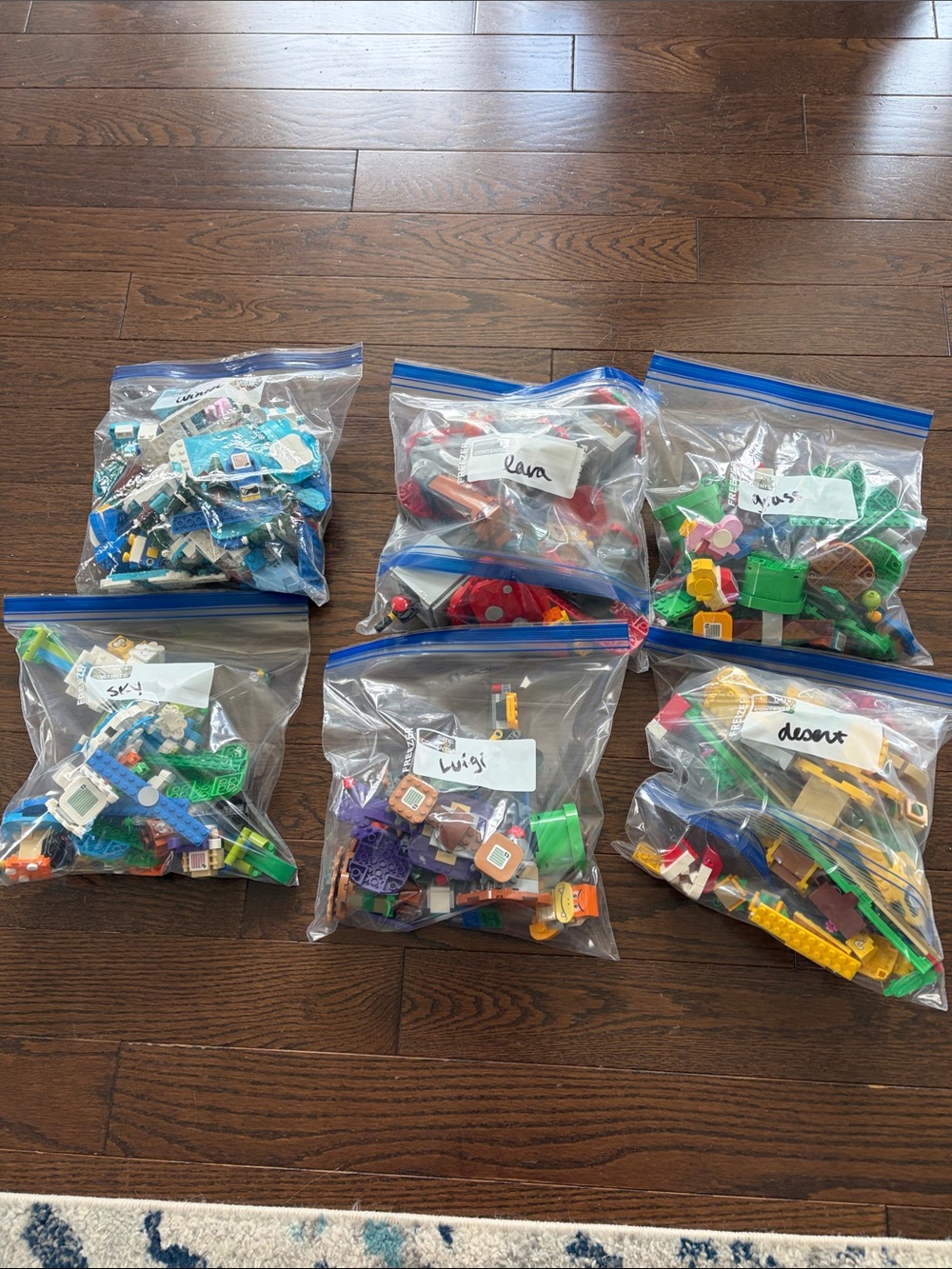 Lego Mario -Mixed sets by theme